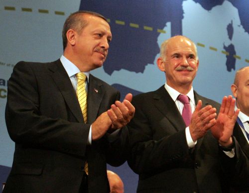 Με τον Ταγίπ Ερντογάν συναντάται την Παρασκευή ο Γιώργος Παπανδρέου