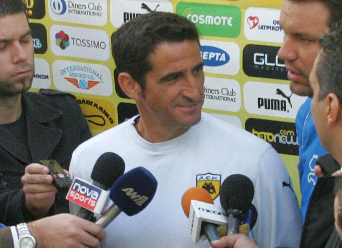 Ο Χιμένεθ επιβεβαίωσε το ενδιαφέρον της ΑΕΚ για Μίτσελ