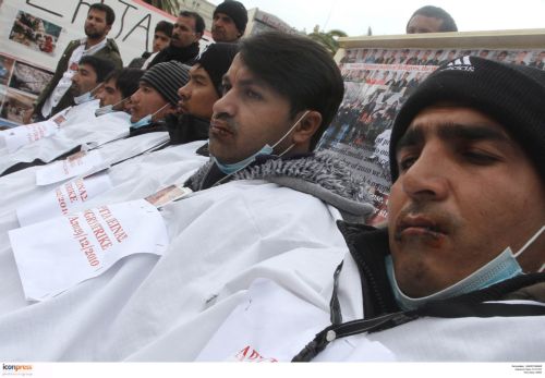 Απεργία πείνας πραγματοποιούν έξι Αφγανοί πρόσφυγες ζητώντας πολιτικό άσυλο