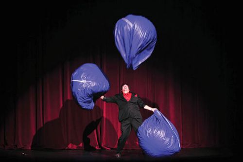 «Μαγικό» Φεστιβάλ για δεύτερη φορά από τις 9 Φεβρουαρίου στο Θέατρο Badminton