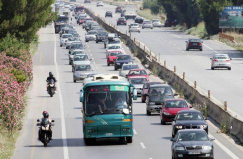Κυκλοφοριακές ρυθμίσεις την Πέμπτη λόγω της τελετής Αγιασμού των Υδάτων