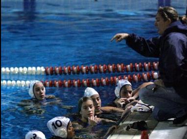 Στόχος επετεύχθη για τα κορίτσια του Ολυμπιακού, περίπατος της Βουλιαγμένης