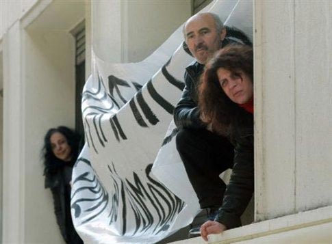 Απεργία επ’ αόριστον αποφάσισαν οι γιατροί του ΙΚΑ