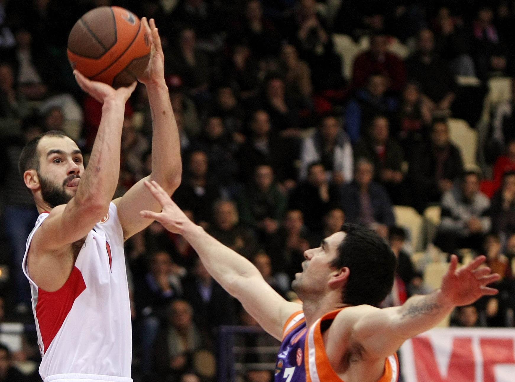 Πρώτος με το σπαθί του ο Ολυμπιακός, 80-65 τη Φενέρ στην Πόλη