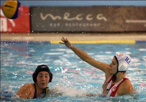 Σίφουνας ο Ολυμπιακός, νίκες για Βουλιαγμένη, ΝΕ Πατρών στην Α1 πόλο γυναικών