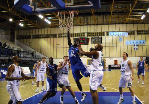 Τρίτωσε το κακό για τον Πανελλήνιο, ήττα 83-75 από την Μπενετόν