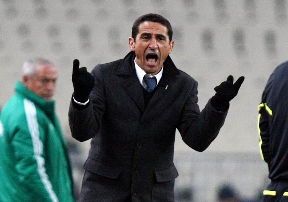 «Θέλετε το Κύπελλο; Αλλάξτε…», είπε ο Χιμένεθ στους παίκτες της ΑΕΚ