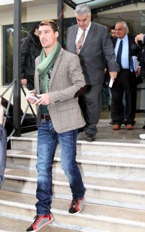 «Δεν χτύπησα τον Καφέ» είπε στην απολογία του ο Ριέρα