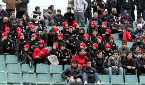 Να μην ταξιδέψουν στη Λάρισα ζήτησε από τους φιλάθλους του ο Ολυμπιακός Βόλου