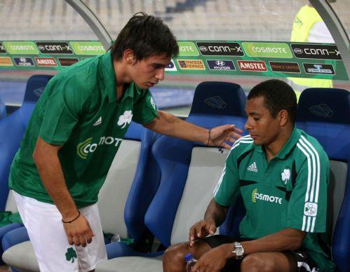 Ερωτηματικό ο Σίλβα, «ok» ο Νίνης, έξω ο Μπουμσόνγκ