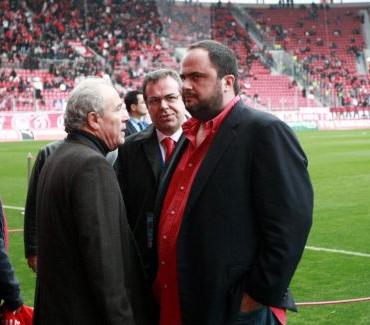 «Ψευδείς καταγγελίες, άκρατες υπερβολές» λέει ο Ολυμπιακός