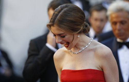 Λαμπερές παρουσίες στο κόκκινο χαλί των Όσκαρ