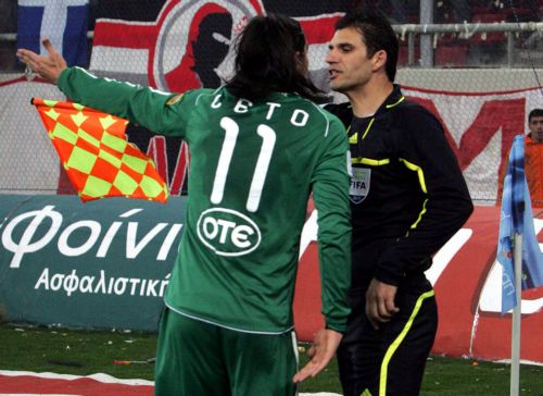 Ο Καλόπουλος στηρίζει τις αποφάσεις του, ο Τρύφωνας παραδέχεται το λάθος του