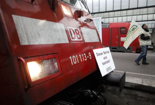 Κύμα απεργιών με αίτημα αυξήσεις ξεκίνησαν οι Γερμανοί δημόσιοι υπάλληλοι