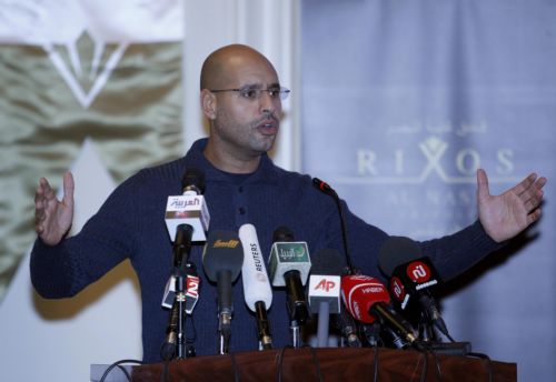 «Προβλήματα» σε ορισμένες περιοχές της Λιβύης αναγνωρίζει ο υιός Καντάφι