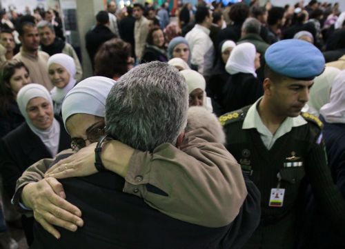 Ελληνικά πλοία σπεύδουν σε λιμάνια της Λιβύης για τον επαναπατρισμό Ελλήνων και ξένων