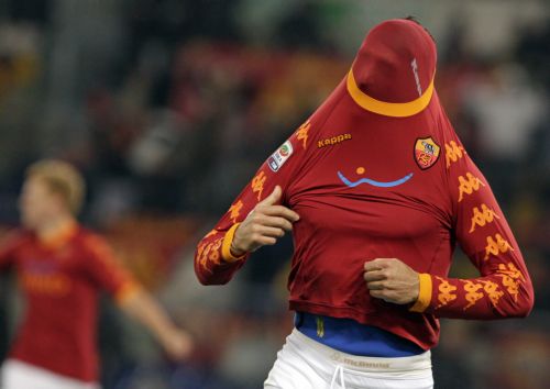 Έχασε την ευκαιρία η Ρόμα, νίκη της Παλέρμο επί της Γιουβέντους