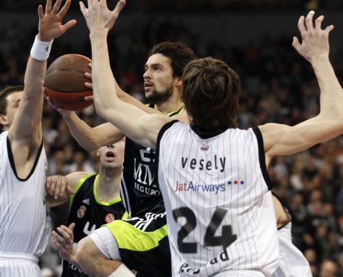 Πρώτη η Μπαρτσελόνα, στο δρόμο του Ολυμπιακού η Σιένα