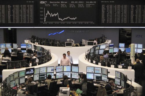 Στις 860 μονάδες ανεβαίνει το spread στα ομόλογα μετά τα στοιχεία για το ΑΕΠ