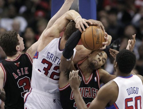 Σόου Νοβίτσκι και νίκη για τους Μάβερικς