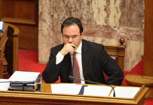 Τους τρόπους άντλησης 50 δισ. από τη δημόσια περιουσία περιγράφει ο Γ.Παπακωνσταντίνου