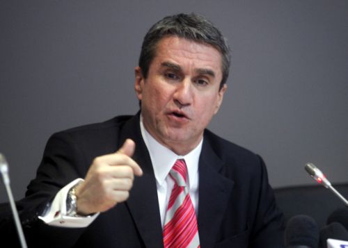 Ανεπιθύμητη στην Ελλάδα η πρωτοβάθμια φροντίδα υγείας, λέει ο Ανδρέας Λοβέρδος