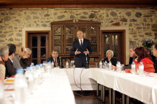 Στόχος μία Ελλάδα που δεν έχει ανάγκη τρόικες, τόνισε ο Γιώργος Παπανδρέου