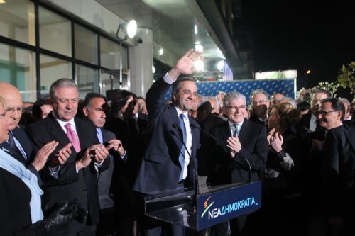 Απόντος του Κώστα Καραμανλή τα εγκαίνια των νέων γραφείων της ΝΔ