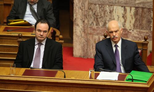 «Πρόταση μομφής κατά του Γ.Παπακωνσταντίνου, όταν κρίνουμε» διαμηνύει η ΝΔ