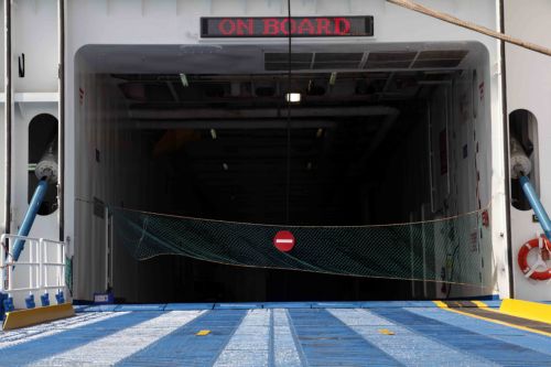 Συμμετοχή στην 24ωρη απεργία της ΓΣΕΕ αποφάσισε και η ΠΝΟ