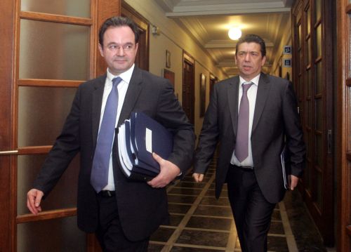 Πυρετός προετοιμασιών για το Μεσοπρόθεσμο Δημοσιονομικό Πλαίσιο