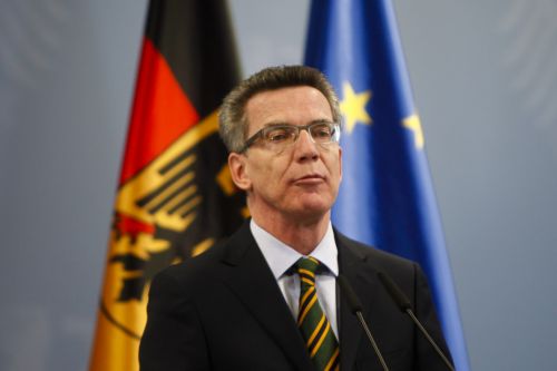 Χαλαρώνει η Γερμανία τα μέτρα ασφαλείας μετά το συναγερμό του Νοεμβρίου