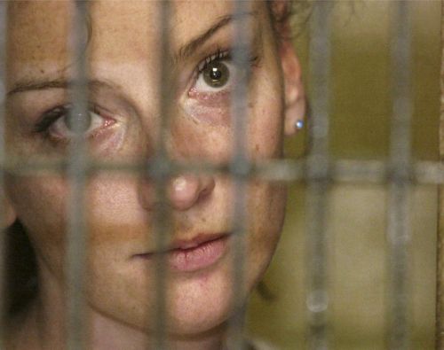 Κρίση στις σχέσεις Παρισιού-Μεξικού με αφορμή τη φυλάκιση μιας νεαρής Γαλλίδας