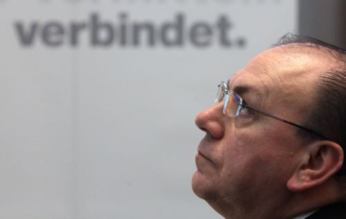 Εκτός Bundesbank -και κούρσας για την ΕΚΤ- από το Μάιο ο Άξελ Βέμπερ