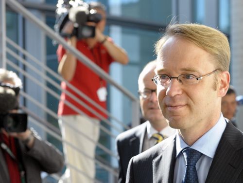 Ο οικονομικός σύμβουλος της Μέρκελ αναλαμβάνει την ηγεσία της Bundesbank