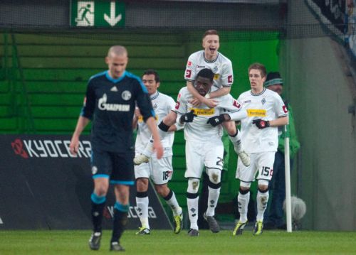 Ξανά στη δεύτερη θέση η Λεβερκούζεν, νίκη ελπίδας για την Γκλάντμπαχ