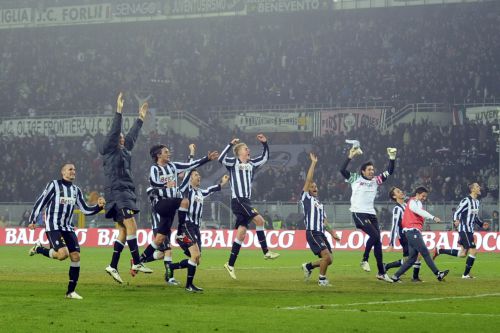 Στην «μεγάλη κυρία» το Derby D’ Italia, τρίτη η Λάτσιο