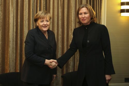 Με την Τζίπι Λίβνι συναντήθηκε η Γερμανίδα καγκελάριος στο Ισραήλ