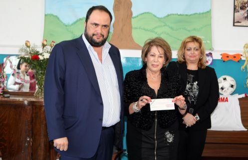 Προτροπή Μαρινάκη, κίνηση φιλανθρωπίας και αφιέρωμα…