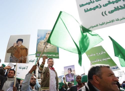 Αιματηρή καταστολή των αντικαθεστωτικών διαδηλώσεων στη Λιβύη