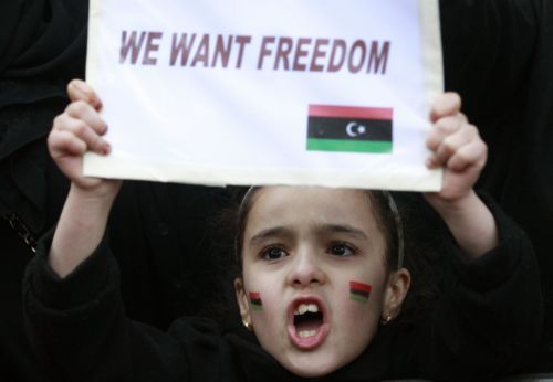 «Σφαγή» στους δρόμους της Λιβύης, σε αναβρασμό η περιοχή