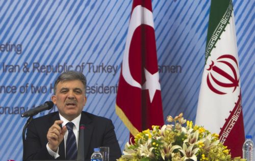 Πλησιέστερα στο Ισλάμ η Τουρκία μετά τις αποστάσεις από το Ισραήλ, λέει ο Αλί Χαμενεΐ