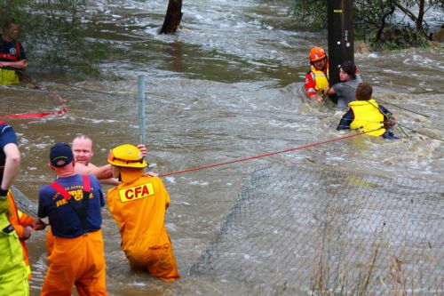 Πλωτή πολιτεία η Βικτώρια της Αυστραλίας μετά τις καταρρακτώδεις βροχές