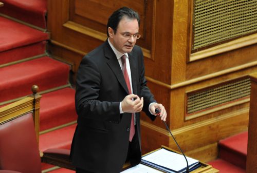 Υψηλοί τόνοι στη Βουλή για την αξιοποίηση της δημόσιας περιουσίας