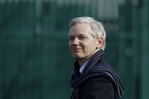 Ανακρίτρια της αστυνομίας και καταγγέλουσα βιασμό από τον Ασάντζ «γνωρίζονταν από καιρό»