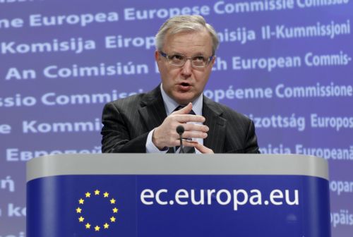 Η ανάκαμψη κερδίζει έδαφος το 2011, αλλά παραμένει εύθραυστη, λέει η Κομισιόν