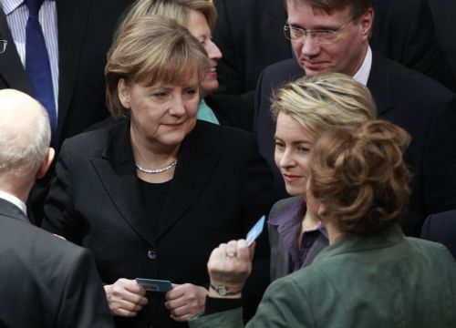 Στα μέσα Μαρτίου το ψήφισμα της γερμανικής βουλής κατά της επαναγοράς χρέους από τον μηχανισμό ευρω-στήριξης