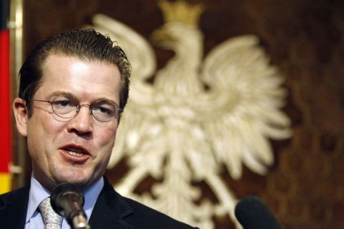 Για λογοκλοπή στη διδακτορική διατριβή του κατηγορείται ο Γερμανός υπουργός Άμυνας