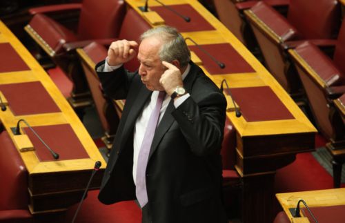 «Κοσμητικά επίθετα» αντάλλαξαν στη Βουλή ο Χρ.Μαρκογιαννάκης και η Φ.Πιπιλή