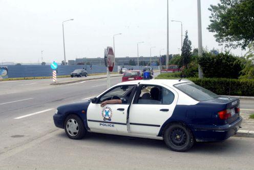 Τραυματισμός αστυνομικού στη διάρκεια καταδίωξης κοντά στην Αράχωβα